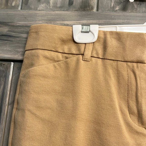 New York and Company size 4 Skinny leg Dress Pants in a tan color - Picture 3 of 13